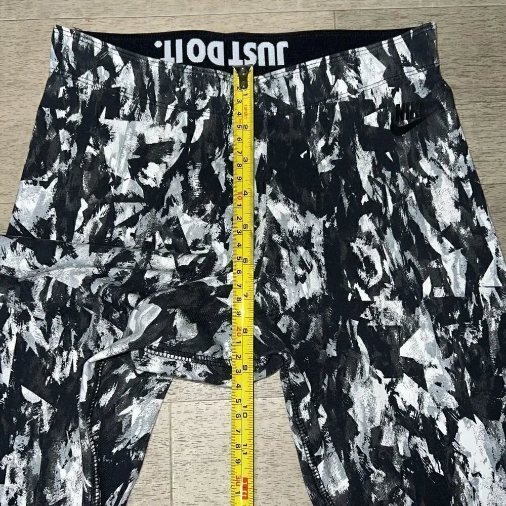 Nike, Leg-A-See Mishmash Leggings “Just Do It” Waist Cotton Blend Women’s Small